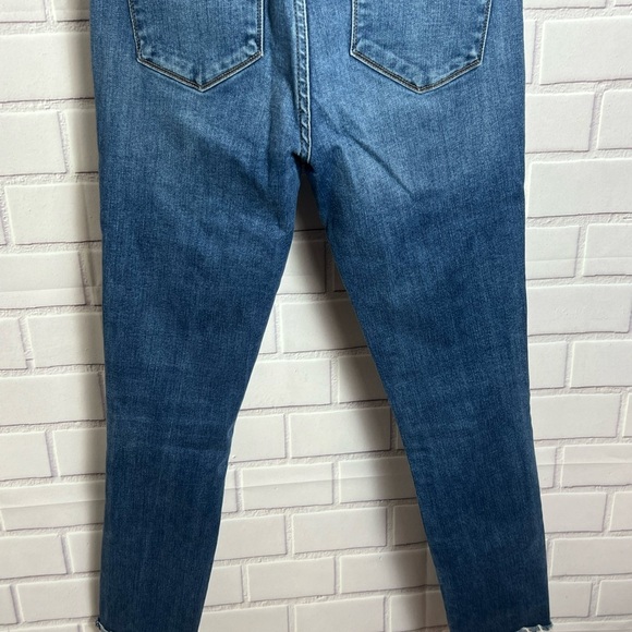 ABERCROMBIE & FITCH  Blue Distressed women’s high rise super skinny Jeans/sz 26 - Picture 2 of 11